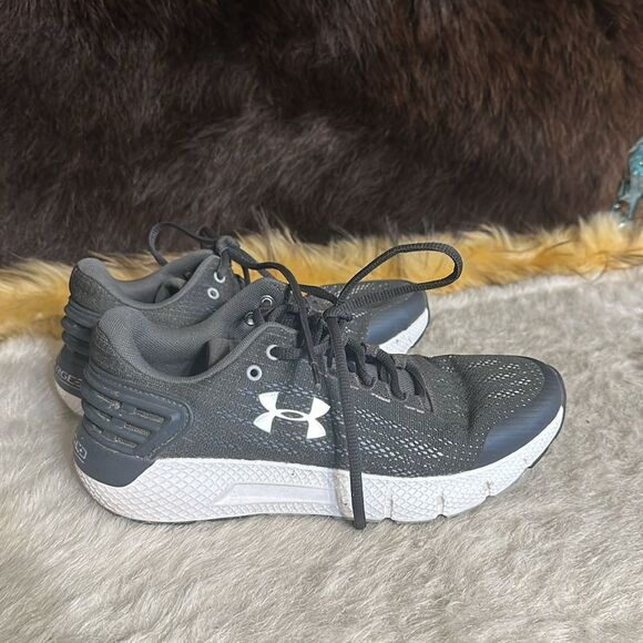 Under Armour shoes 7Y (6012) - Picture 2 of 5